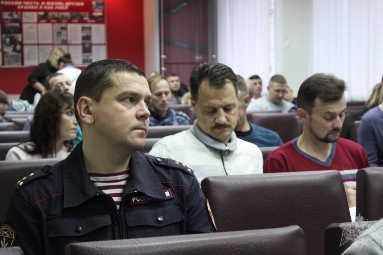 Сотрудники Росгвардии по Вологодской области обсудили с коллегами из полиции проблемы мошенничества