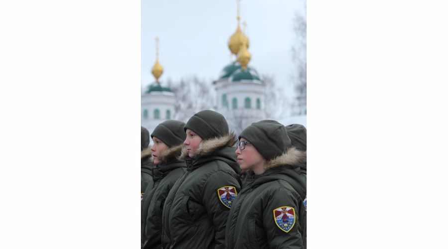 Учащиеся оборонно-спортивного класса Росгвардии в Череповце приняли клятву кадет