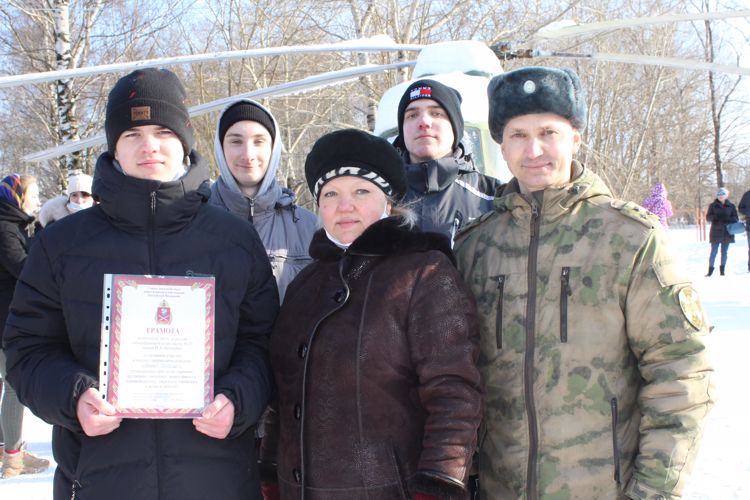 В Вологде сотрудники и военнослужащие Росгвардии приняли участие в военно-патриотической игре «Виват, Победа!»