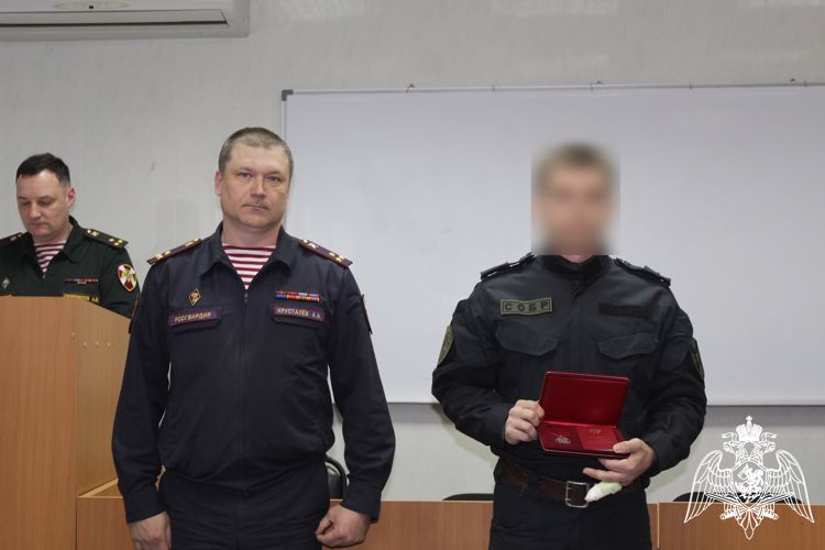 В Вологодской области вручены государственные награды росгвардейцам, участвовавшим в операции на Украине