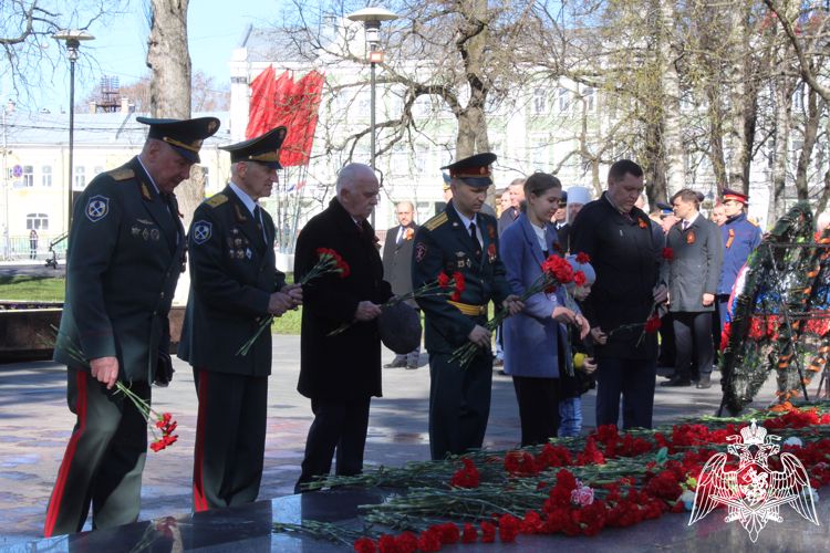 В Вологде сотрудники Росгвардии приняли участие в праздничных мероприятиях, посвященных Дню Победы в Великой Отечественной войне