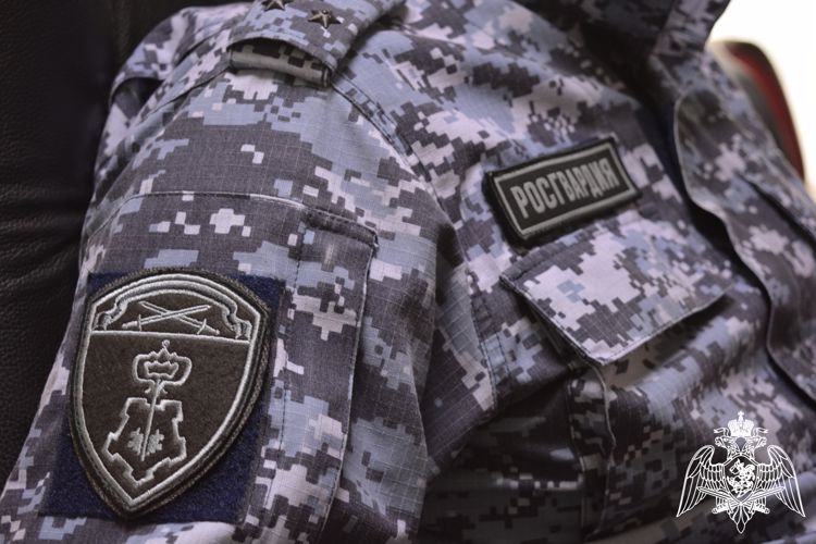 В Вологде росгвардейцы задержали мужчину, подозреваемого в краже