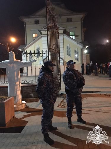 Сотрудники Росгвардии обеспечили правопорядок в православную Пасху на Вологодчине