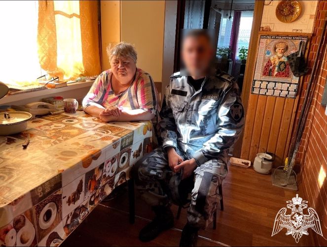 В Вологодской области росгвардейцы почтили память сослуживца, погибшего при исполнении служебного долга