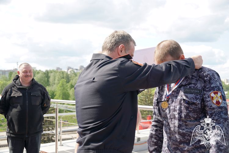 Вологодские росгвардейцы - одни из лучших стрелков Чемпионата по стрельбе Северо-Западного округа Росгвардии (ВИДЕО)