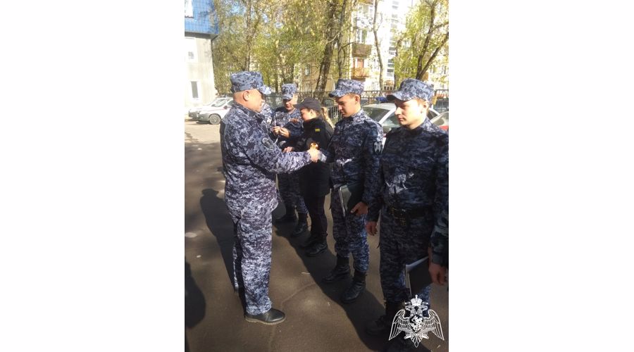 В Череповце росгвардейцы присоединились ко всероссийской акции «Георгиевская ленточка»