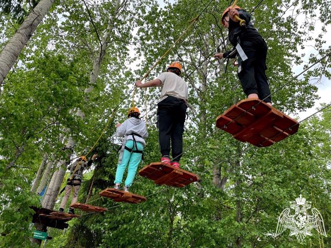 Росгвардейцы в Вологде провели для детей сотрудников спецподразделения и учеников их подшефной школы мероприятие ко Дню защиты детей