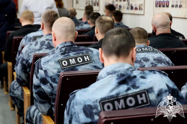 Вологжане передали росгвардейцам дополнительное оснащение для СВО
