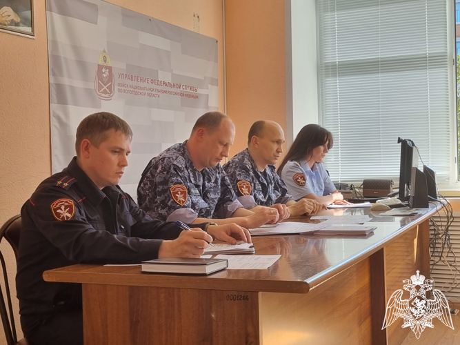 Сотрудники Росгвардии обсудили с руководителями частных охранных предприятий обеспечение безопасности в образовательных учреждениях региона