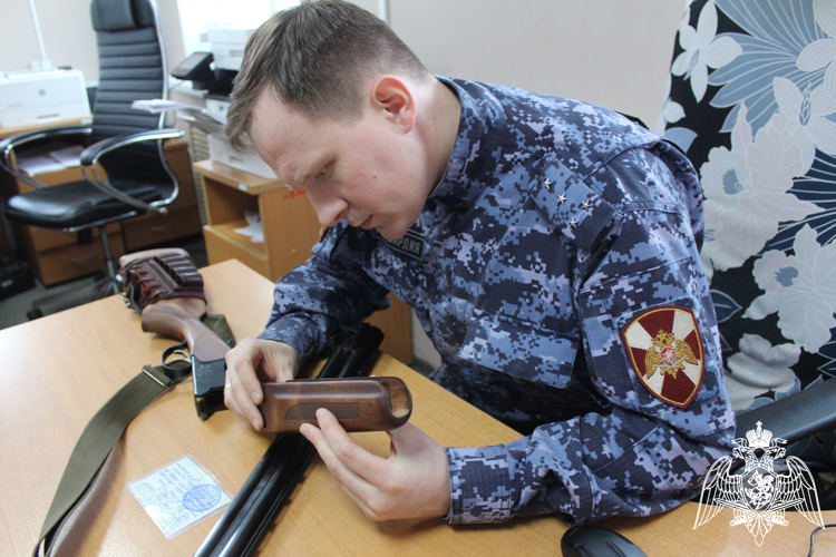 Росгвардейцы за неделю провели порядка 180 проверок соблюдения административного законодательства в сфере оборота оружия
