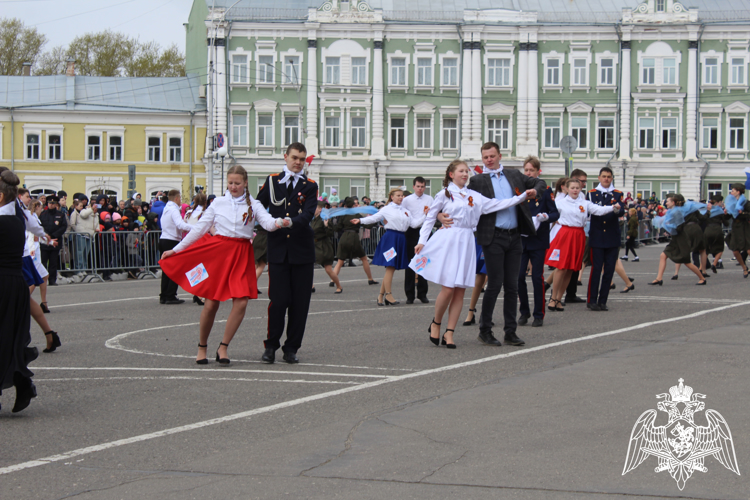 В Вологде руководство, сотрудники и военнослужащие региональной Росгвардии приняли участие в параде Победы