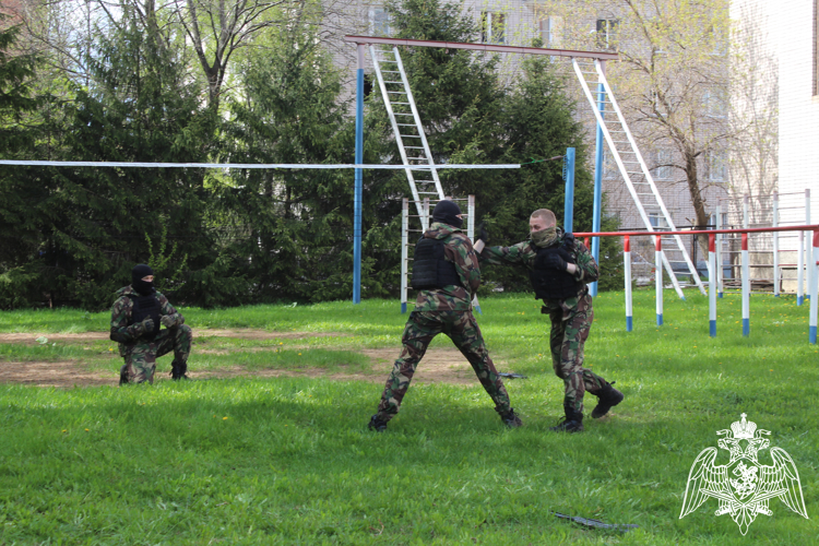 В Вологде сотрудники и военнослужащие региональной Росгвардии стали соорганизаторами акции «День призывника»