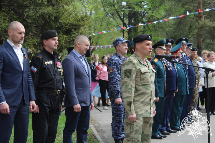 В Вологде росгвардейцы приняли участие в традиционной кадетской перекличке подшефной школы