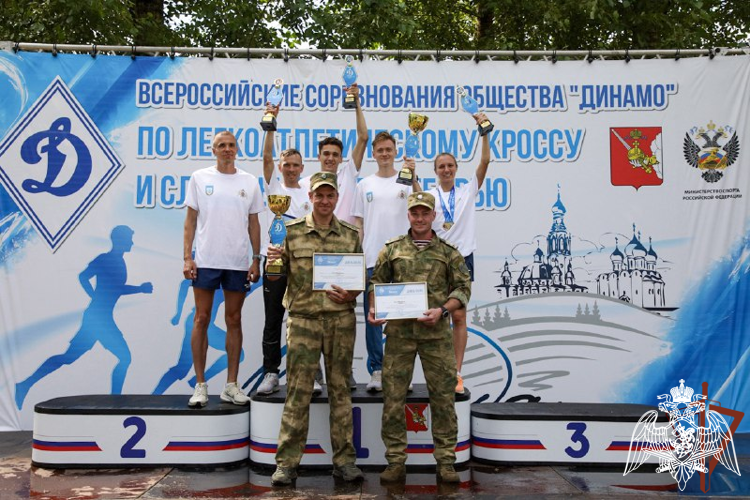 КОМАНДА РОСГВАРДИИ ПОБЕДИЛА НА ВСЕРОССИЙСКИХ СОРЕВНОВАНИЯХ ОБЩЕСТВА «ДИНАМО» ПО ЛЕГКОАТЛЕТИЧЕСКОМУ КРОССУ