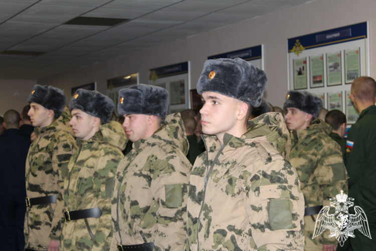 Вологодские призывники направились на службу в воинские части Северо-Западного округа Росгвардии