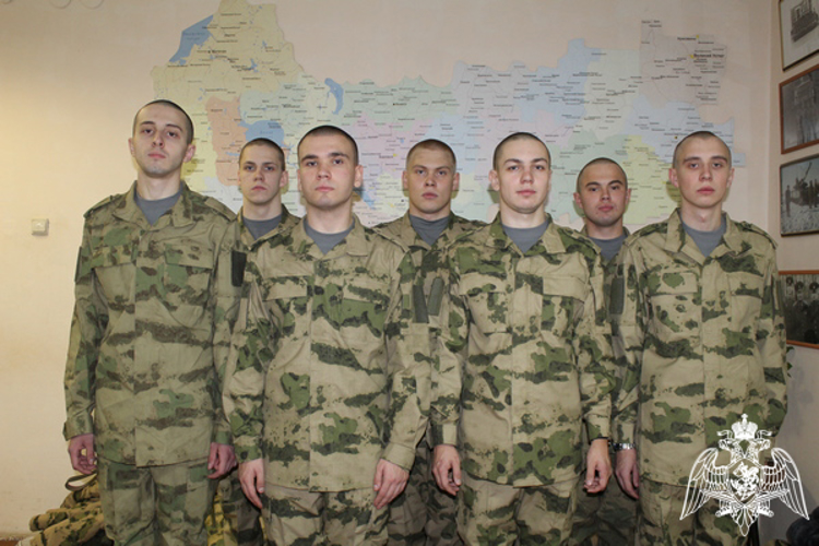 Вологодские призывники направились на службу в воинские части Северо-Западного округа Росгвардии