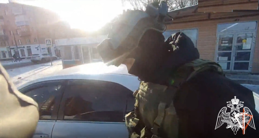 При содействии сотрудников СОБР «Дружина» Росгвардии по Вологодской области задержан подозреваемый в причинении тяжкого вреда здоровью (ВИДЕО)