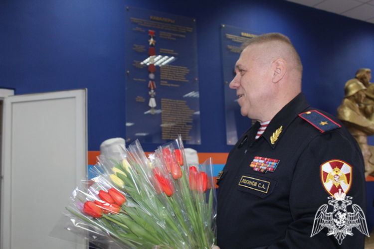 В Управлении Росгвардии по Вологодской области состоялось торжественное мероприятие к Международному женскому дню