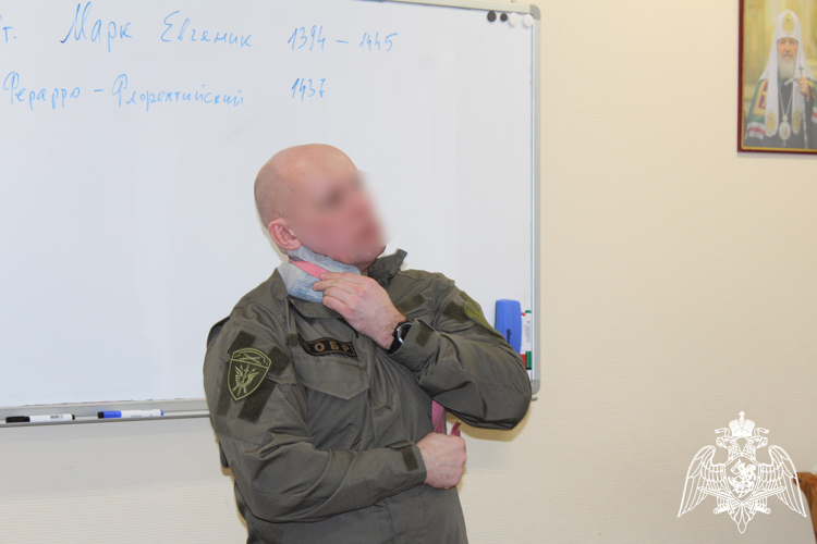 Сотрудники СОБР «Дружина» встретились со студентами Вологодской духовной семинарии