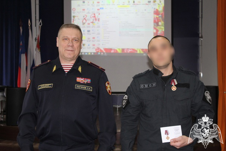 Сотрудникам и военнослужащим Управления Росгвардии по Вологодской области вручены ведомственные награды