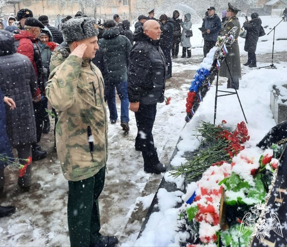  В Вологде и Череповце росгвардейцы почтили память жертв чернобыльской катастрофы