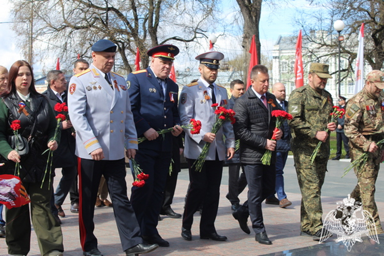 В Вологде руководство, сотрудники и военнослужащие региональной Росгвардии приняли участие в параде Победы