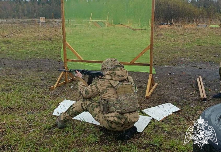 Сотрудники и военнослужащие Управления Росгвардии по Вологодской области сдали зачеты за зимний период подготовки