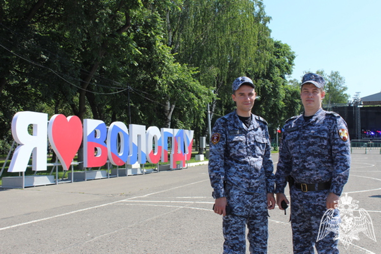 Сотрудники Росгвардии обеспечат безопасность празднования Дня города в Вологде