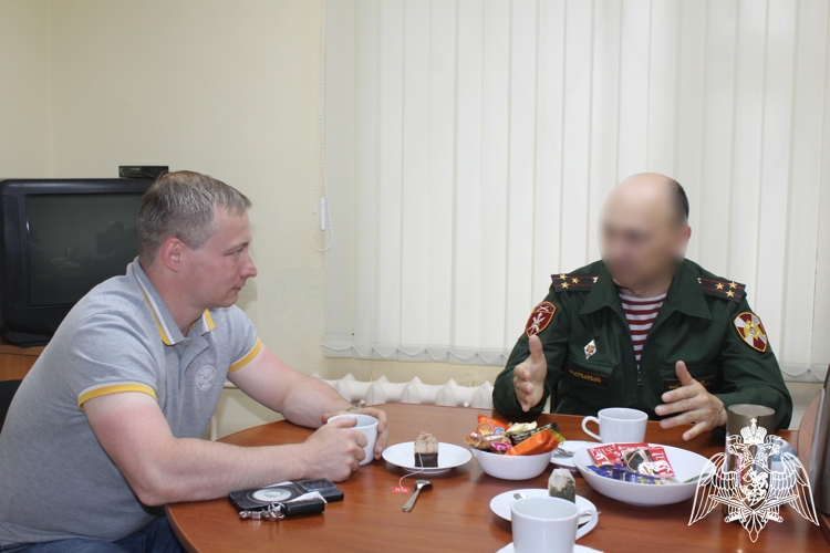 Представители Росгвардии провели рабочую встречу с руководителем Вологодского военно-исторического общества