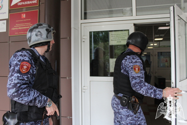 Сотрудники Росгвардии приняли участие во всероссийских антитеррористических учениях (ВИДЕО)