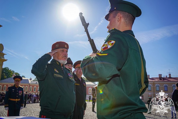 Вологодские первокурсники Военной академии Росгвардии приняли Военную присягу в Санкт-Петербурге (ВИДЕО)