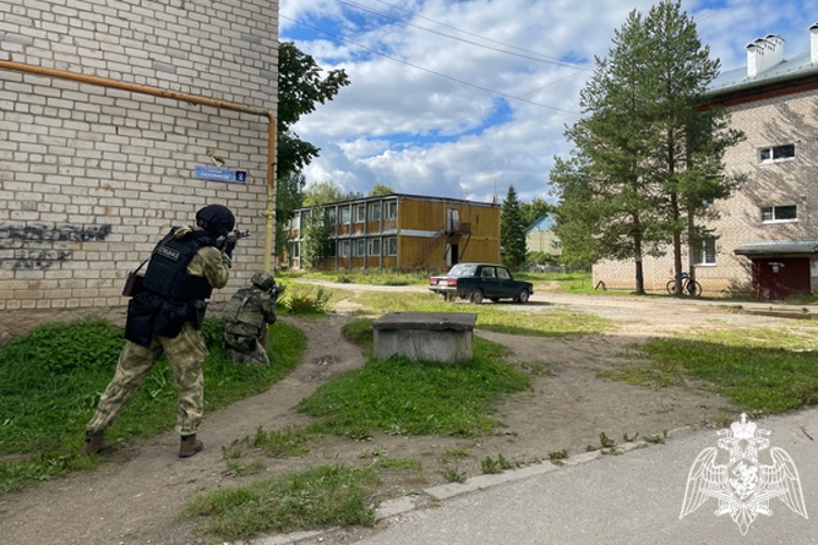 В Вологодской области росгвардейцы приняли участие в тактико-специальном учении