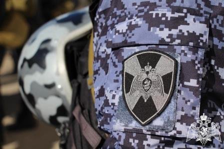 Росгвардейцы задержали двух вологжанок, устроивших скандалы в увеселительном заведении