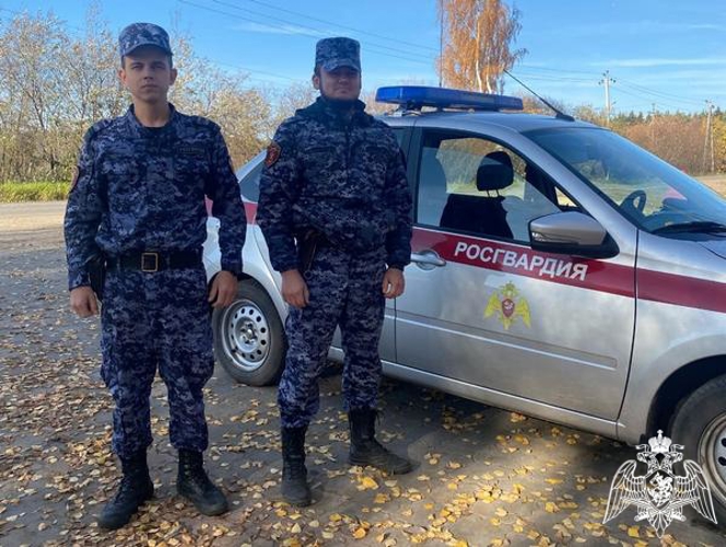 В Великом Устюге росгвардейцы нашли пациентку, ушедшую из больницы