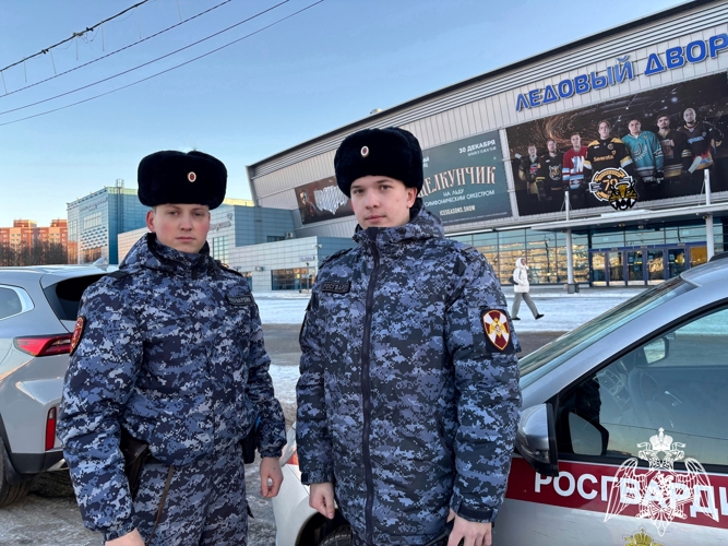 В Череповце росгвардейцы обеспечили безопасность хоккейного матча Северсталь – ЦСКА