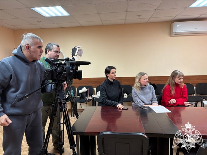 Специальный пресс-тур для журналистов г.Череповца прошел в ОМОН «Титан» Управлении Росгвардии по Вологодской области