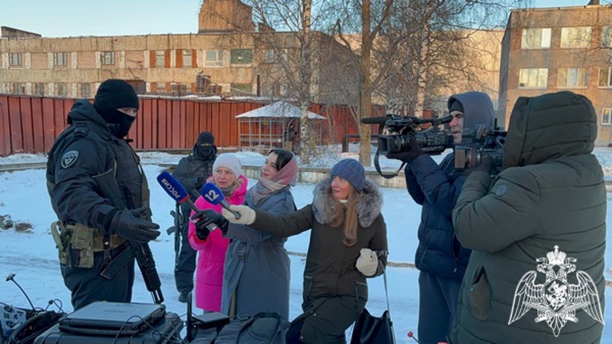 Специальный пресс-тур для журналистов г.Череповца прошел в ОМОН «Титан» Управлении Росгвардии по Вологодской области