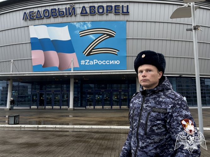 В Череповце сотрудники Росгвардии обеспечили безопасность хоккейного матча Северсталь - Динамо