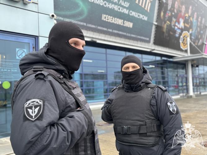 В Череповце сотрудники Росгвардии обеспечили безопасность хоккейного матча Северсталь – Салават Юлаев