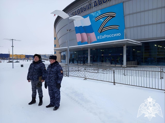 В Череповце сотрудники Росгвардии обеспечили безопасность хоккейного матча «Северсталь» - «Торпедо»