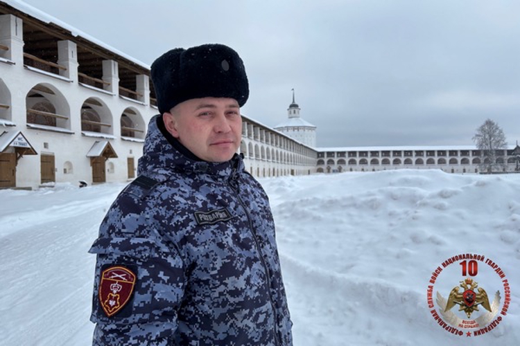 Сотрудники вневедомственной охраны Росгвардии рассказали вологодским журналистам об особенностях охраны объектов культурного наследия
