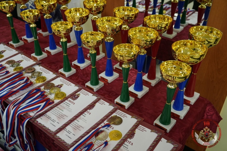 Вологодские росгвардейцы стали победителями и призерами чемпионатов Северо-Западного округа Росгвардии, посвященных 10-летию ведомства