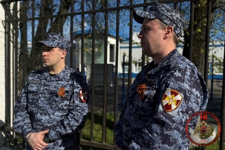 В Вологде сотрудники Росгвардии обеспечили безопасность футбольного матча