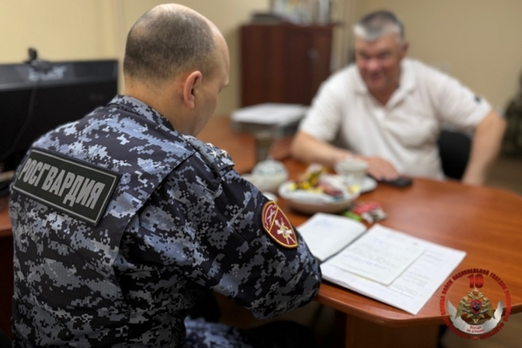 В Вологде росгвардейцы встретились с представителем Саратовского военного института войск национальной гвардии