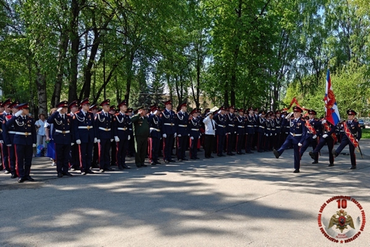 В Вологде росгвардейцы приняли участие в традиционной кадетской перекличке подшефной школы