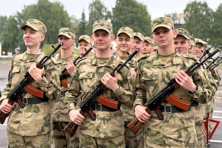 Вологодские призывники приняли присягу в Центре подготовки личного состава Северо-Западного округа Росгвардии