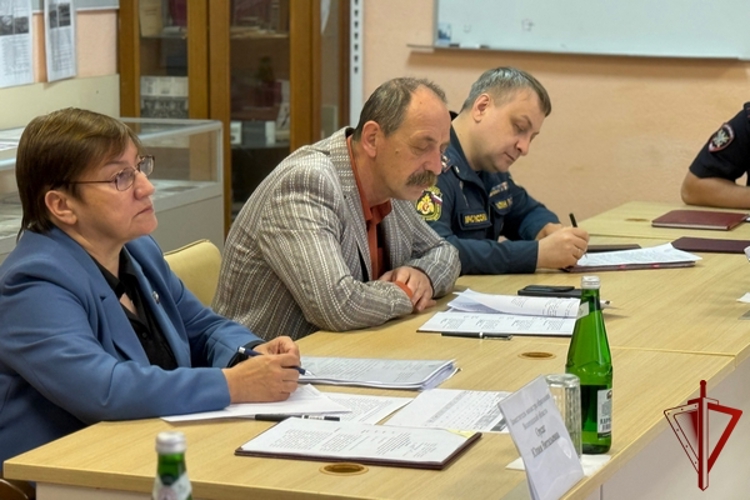 В Вологде росгвардейцы и представители силовых структур региона обсудили совместную работу по охране общественного порядка