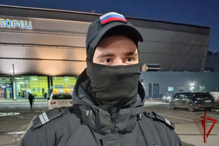 В Череповце росгвардейцы обеспечили безопасность хоккейного матча «Северсталь» - «Спартак»