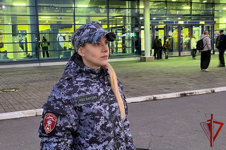 В Череповце росгвардейцы обеспечили безопасность хоккейного матча «Северсталь» - «Локомотив»