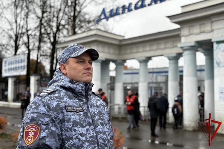 В Вологодской области росгвардейцы обеспечили футбольного матча первенства России по футболу Дивизиона-Б